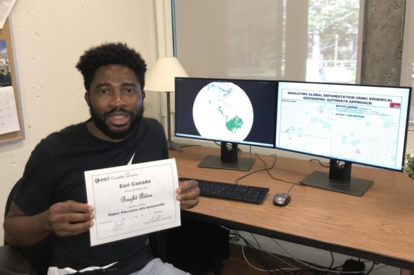 sfu-ecce_2023 sfu ecce scholarship winner.jpg