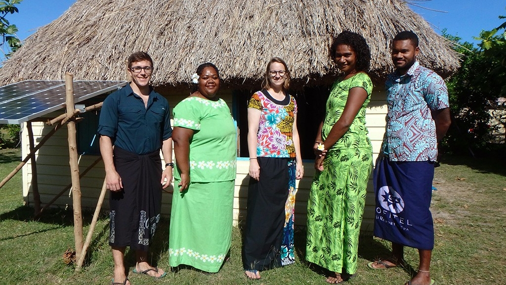 Team photo in front of Kline’s "lab" house, from left to right: Matthew Gervais (SFU), Sereima Doge (Fiji National University), Michelle Kline, Salote Vudiniabola (Fiji National University), Eroni Delai (University of the South Pacific). Doge, Vudiniabola and Delai are Fijian undergraduate research assistants who worked for Gervais and Kline in 2017 in Yasawa-i-rara village.