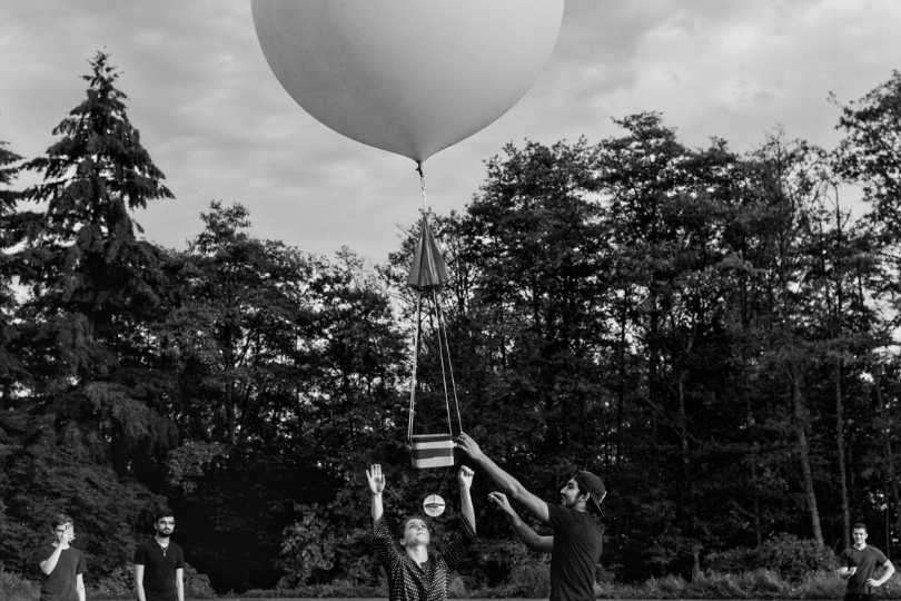 helium balloon fieldschool project image