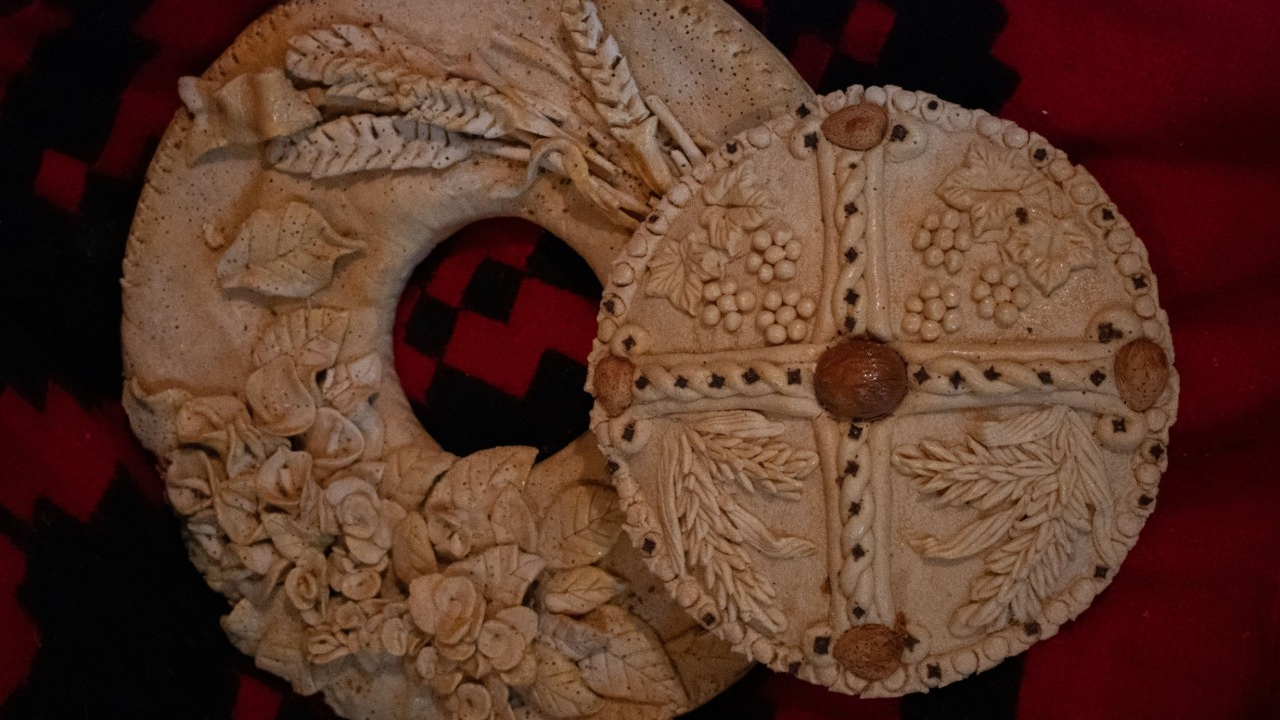 Gefyra Presents "Christmas Traditions and Customs in Greece"