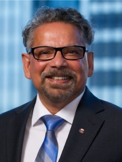 Dr. Mario Pinto
