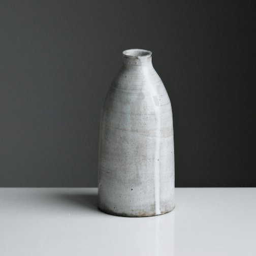 a single ceramic wide jar.