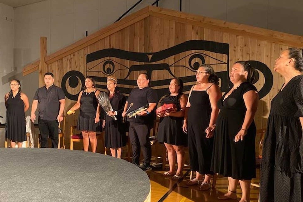 At the invitation of the Snuneymuxw First Nation, representatives from SFU’s Faculty of Arts and Social Sciences travelled to Nanaimo in July 2022 to witness the opening ceremony of the new Snuneymuxw Learning Academy