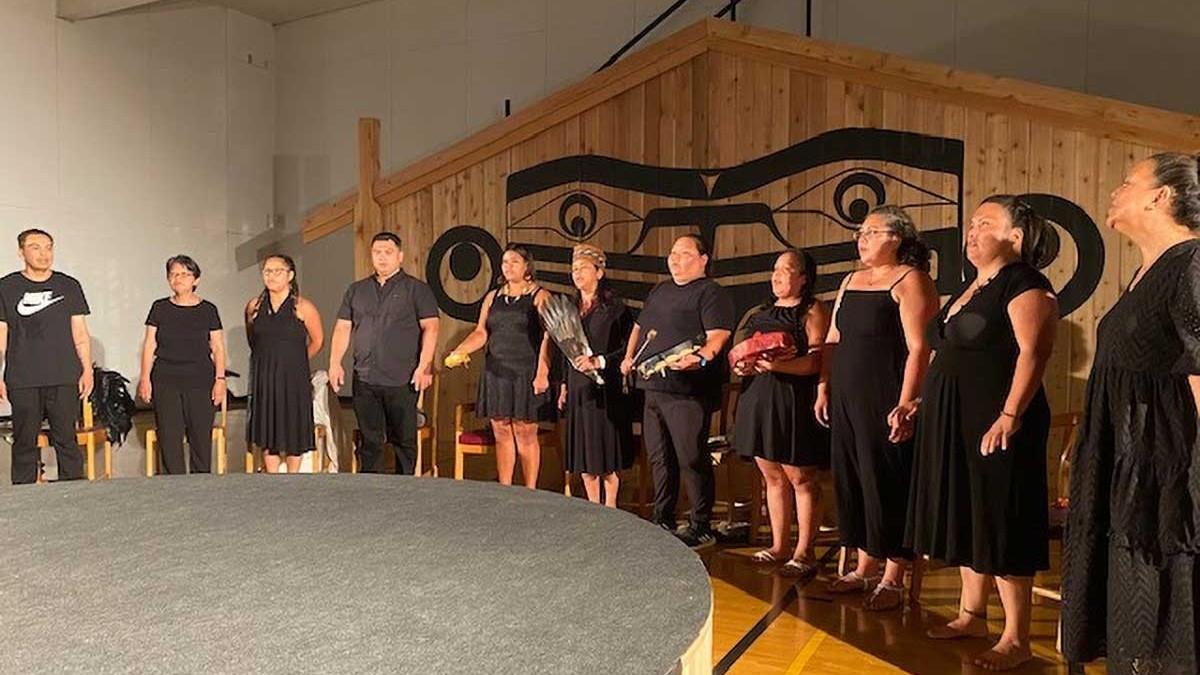 At the invitation of the Snuneymuxw First Nation, representatives from SFU’s Faculty of Arts and Social Sciences travelled to Nanaimo in July 2022 to witness the opening ceremony of the new Snuneymuxw Learning Academy.