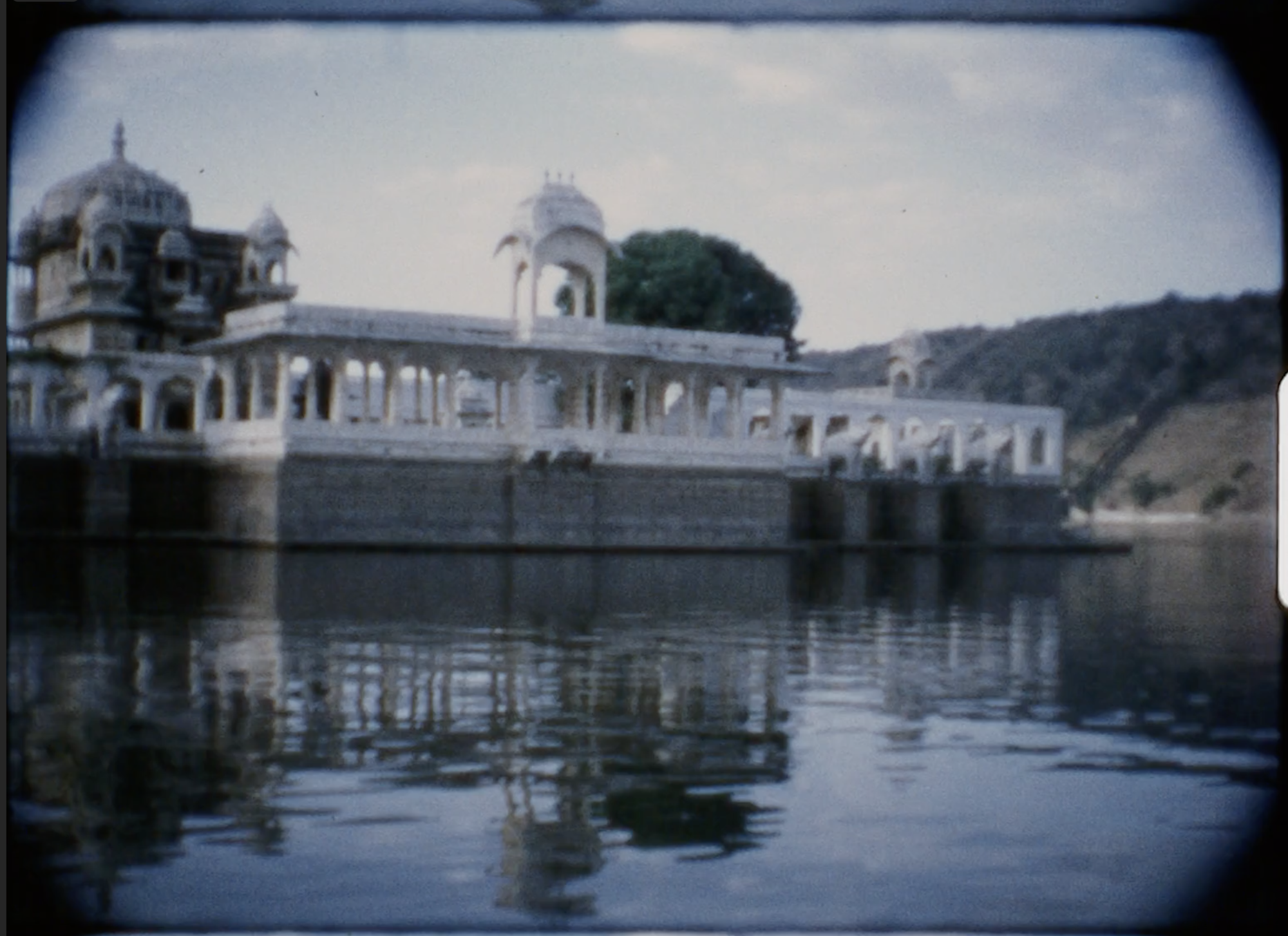 View of buildings from a boat in the Jaipur (F-299-1-0-0-0-8)