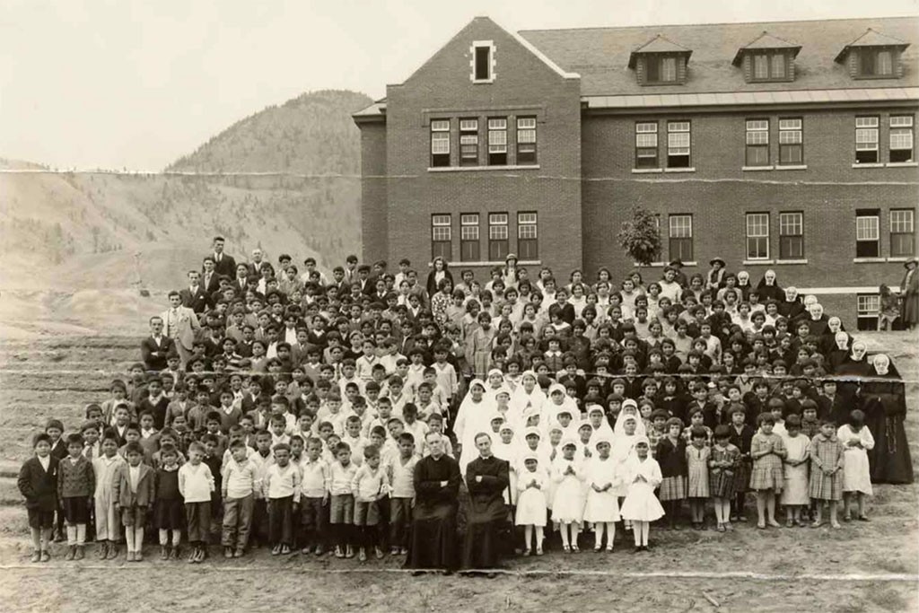 In 1988, Marianne Ignace and a few like-minded Indigenous people created what became SFU Kamloops in the old Kamloops Indian Residential School at a time when very few institutions were bringing education to Indigenous communities. This photo of the school was taken in 1934 during an era when hundreds of Secwepemc children attended the school, often forcibly removed from their homes. Photo: Archives Deschâtelets-NDC