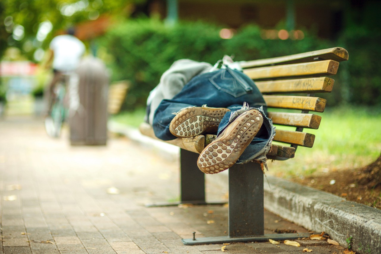 Study finds low opioid treatment adherence among homeless who experience mental illness