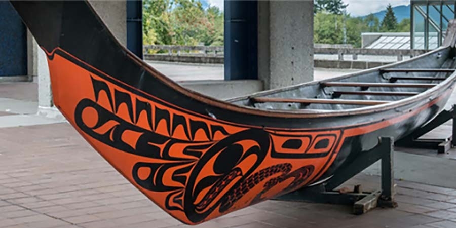 Black Haida Canoe installation at the Academic Quadrangle
