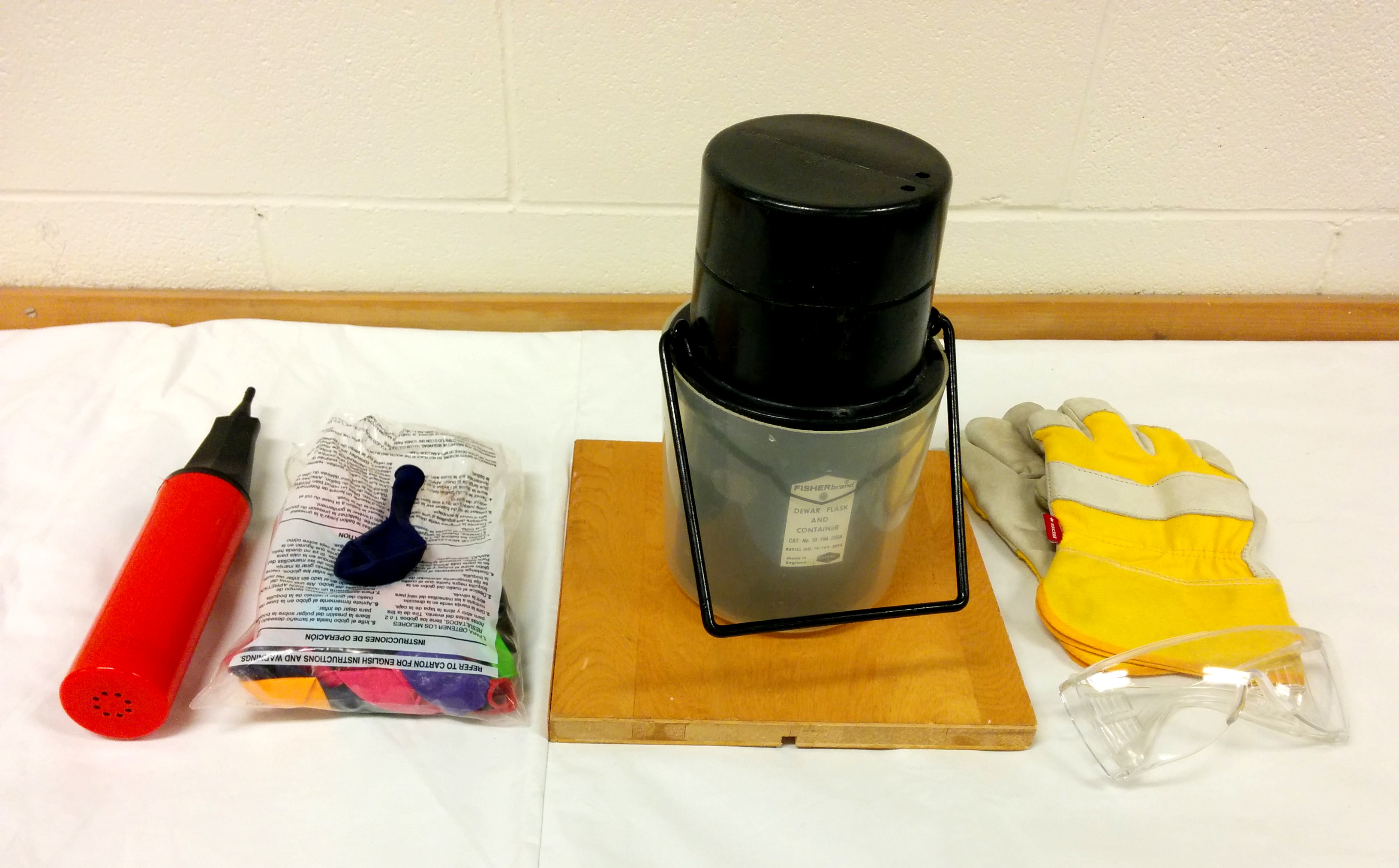 Balloons in liquid nitrogen.jpg