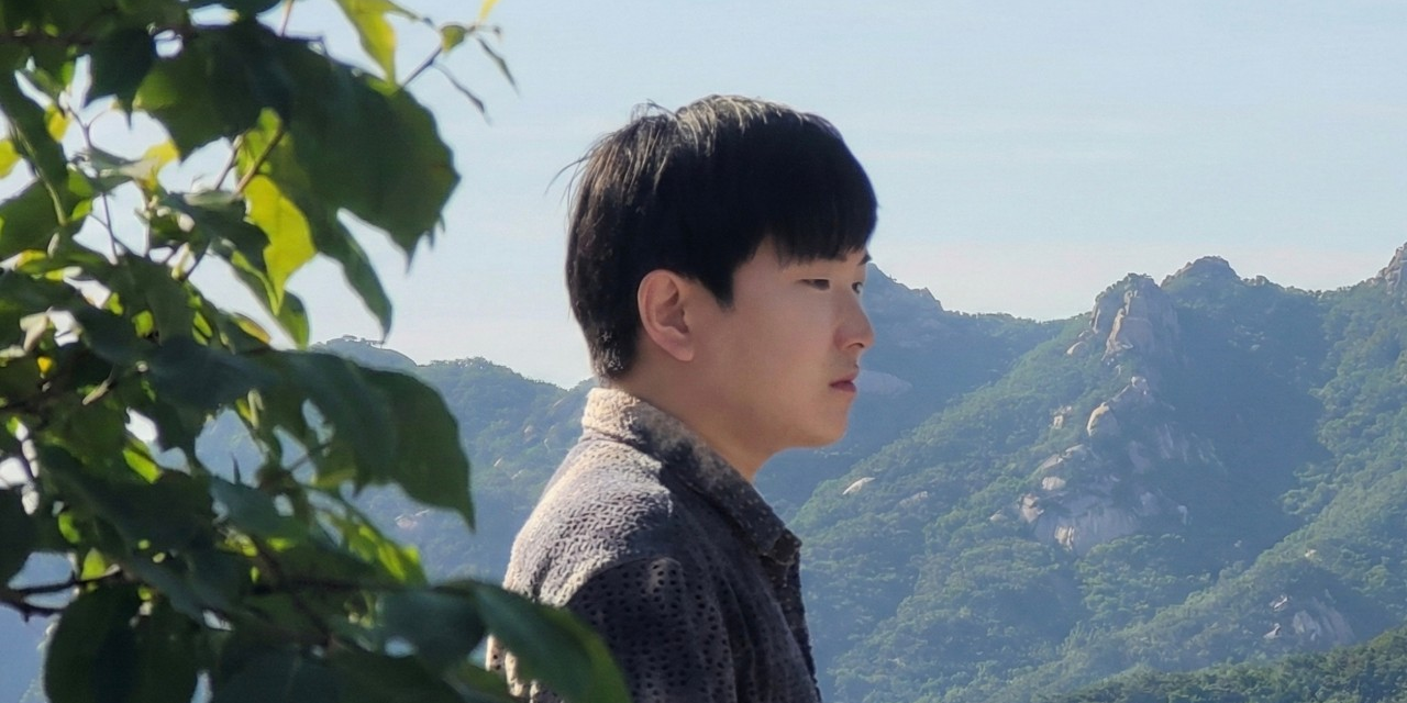 Undergraduate Outreach Award in Physics