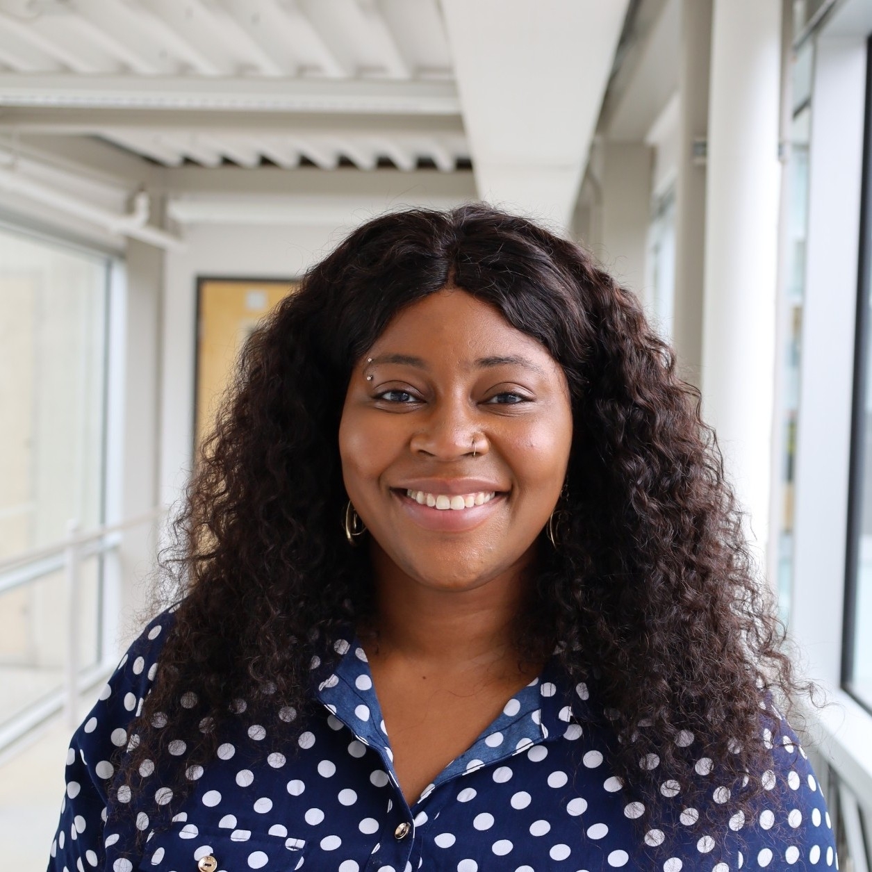 Headshot of Dr. Victoria E. Thomas