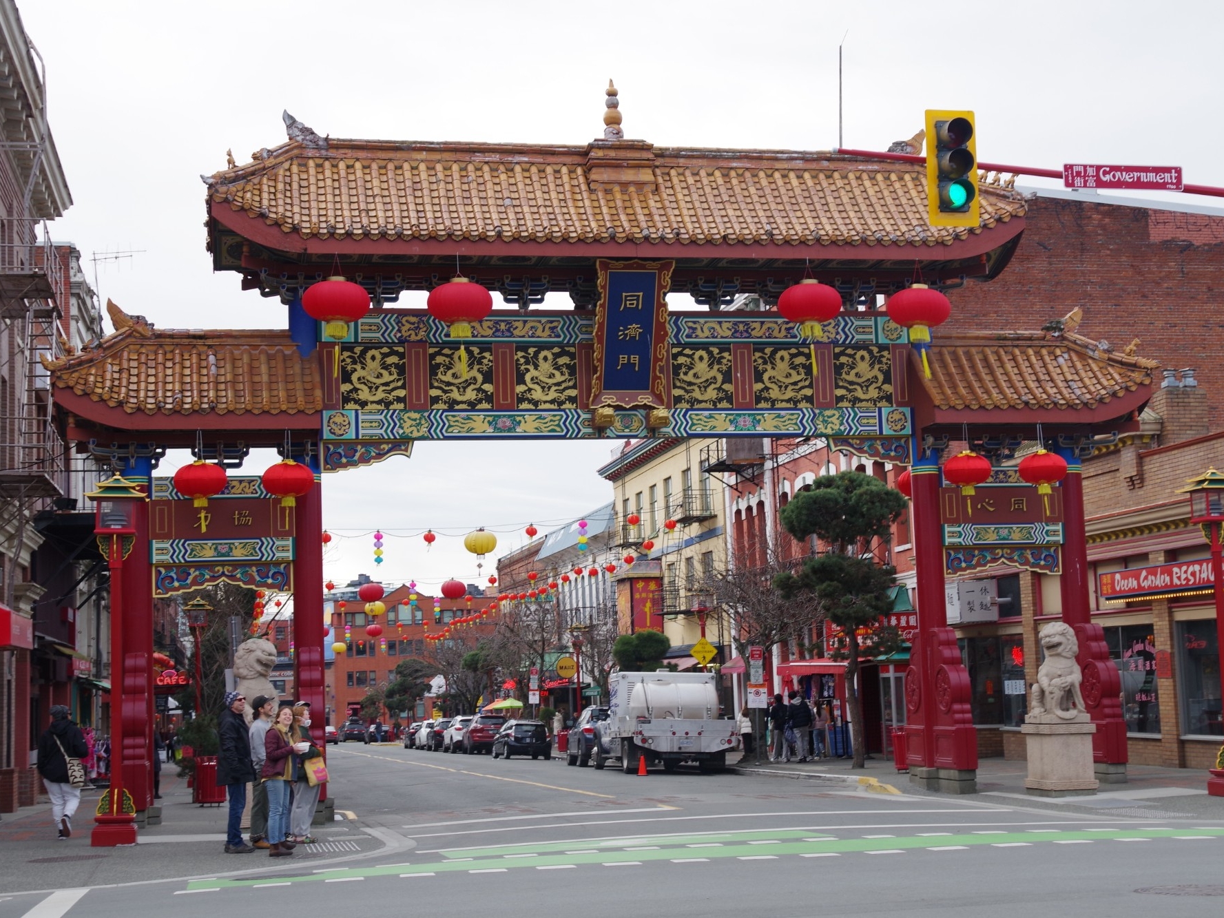 Victoria Chinatown gate