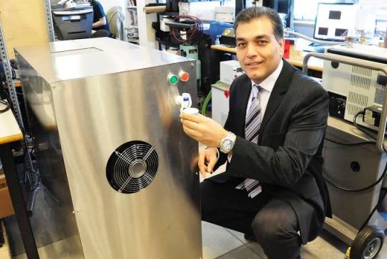SFU prof and student developing system that pulls water out of thin air