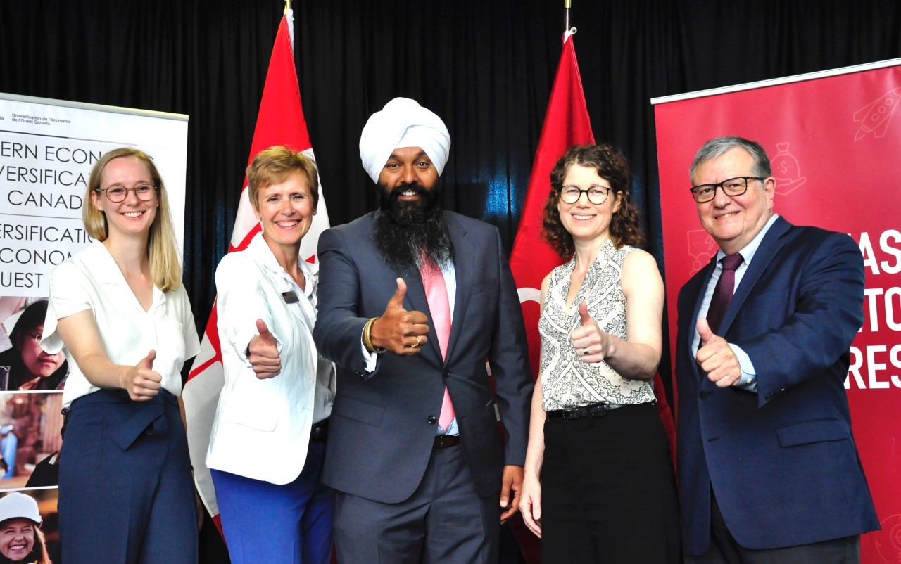 Coast Capital Savings Venture Connection and additional entrepreneurship initiatives expand with $1.9M federal funding