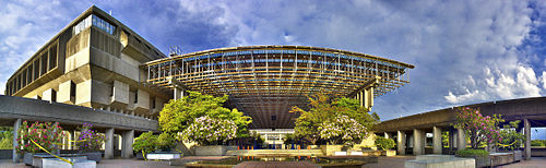 Convocation Mall, SFU