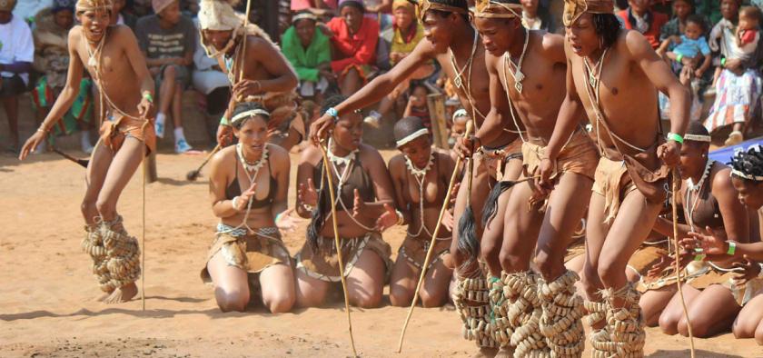 San dance groups from across southern Africa travel to the Dqãe Qa