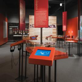 c̓əsnaʔəm: the city before the city museum of vancouver (Josh Nychuk)