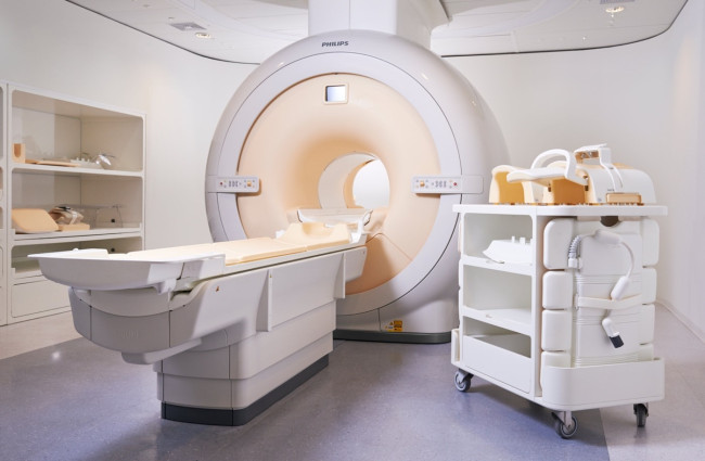 Philips Ingenia CX 3T whole body MRI scanner