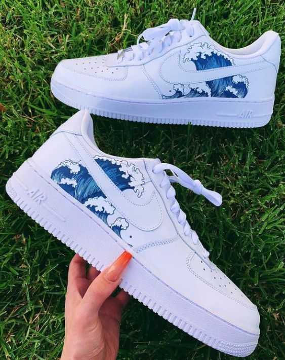 white nike af1 with painted waves
